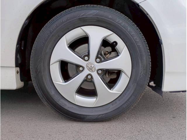 プリウス S SDナビ ワンセグTV リアカメラ スマートキー HIDヘッドライト 前後ドラレコ Bluetooth 純正15インチアルミ ETC(18枚目)