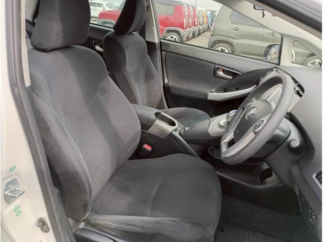 プリウス S SDナビ ワンセグTV リアカメラ スマートキー HIDヘッドライト 前後ドラレコ Bluetooth 純正15インチアルミ ETC(33枚目)