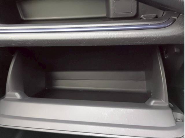 アクア Ｓ　ＳＤナビ　フルセグＴＶ　リアカメラ　スマートキー　Ｂｌｕｅｔｏｏｔｈ　純正１５インチ鉄　ＥＴＣ（36枚目）