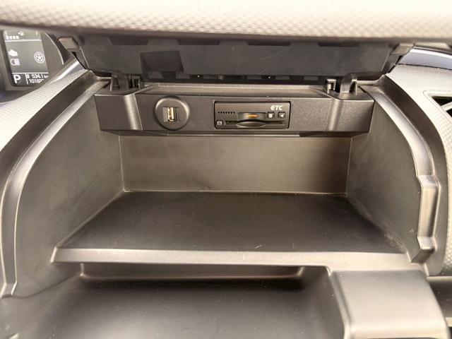 デリカＤ：２ ハイブリッドＳＺ　ナビパッケージ　メモリーナビ　フルセグＴＶ　全方位カメラ　スマートキー　ＨＩＤヘッドライト　衝突軽減ブレーキ　両側パワスラ　前後ドラレコ　シートヒーター　Ｂｌｕｅｔｏｏｔｈ　クルコン　社外１５インチアルミ　ＥＴＣ（35枚目）