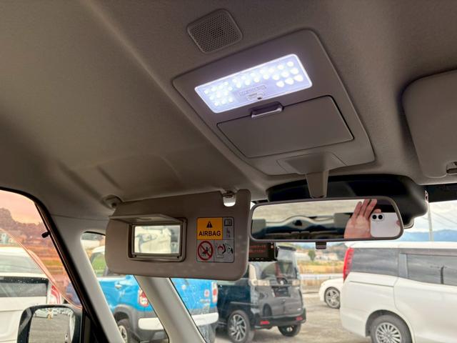 デリカＤ：２ ハイブリッドＳＺ　ナビパッケージ　メモリーナビ　フルセグＴＶ　全方位カメラ　スマートキー　ＨＩＤヘッドライト　衝突軽減ブレーキ　両側パワスラ　前後ドラレコ　シートヒーター　Ｂｌｕｅｔｏｏｔｈ　クルコン　社外１５インチアルミ　ＥＴＣ（37枚目）