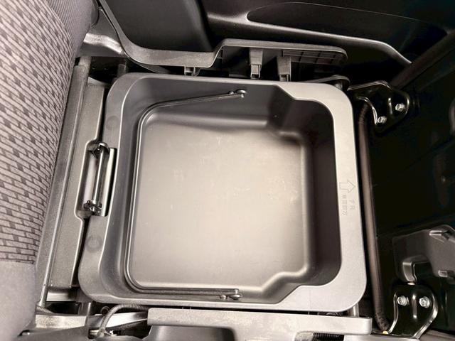 デリカＤ：２ ハイブリッドＳＺ　ナビパッケージ　メモリーナビ　フルセグＴＶ　全方位カメラ　スマートキー　ＨＩＤヘッドライト　衝突軽減ブレーキ　両側パワスラ　前後ドラレコ　シートヒーター　Ｂｌｕｅｔｏｏｔｈ　クルコン　社外１５インチアルミ　ＥＴＣ（40枚目）