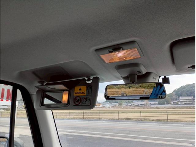 �����ŎԂ����ɗ���Ȃ����ł������S���������B���w���҂̂U�V���i���߂P�N���сj�̕����d�b�݂̂ł��w������Ă��܂��B���͓d�b�ł��A�l�b�g�ƃ��[���ł��Ԃ������鎞��ł��B