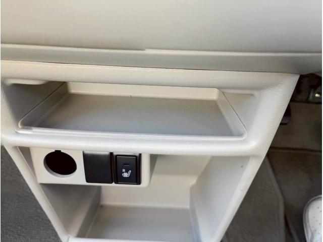 アルトラパン Ｓ　メモリーナビ　フルセグＴＶ　スマートキー　ＬＥＤヘッドライト　衝突軽減ブレーキ　シートヒーター　Ｂｌｕｅｔｏｏｔｈ　純正１４インチ鉄（32枚目）