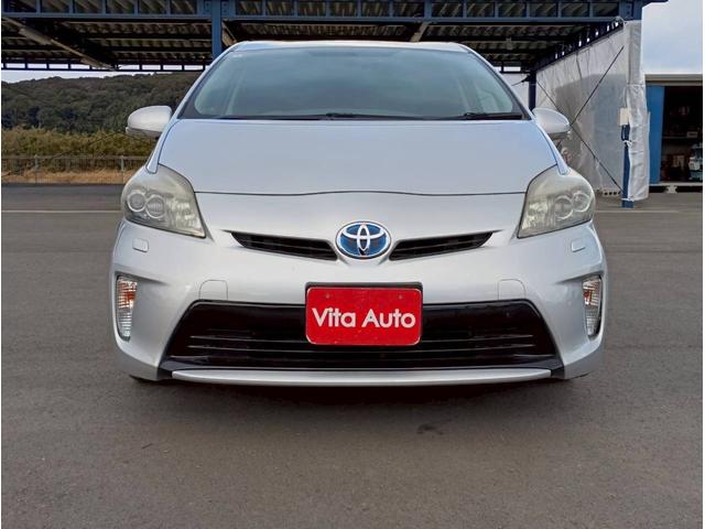 プリウス Ｓツーリングセレクション　ＨＤＤナビ　フルセグＴＶ　リアカメラ　スマートキー　ＬＥＤヘッドライト　前ドラレコ　Ｂｌｕｅｔｏｏｔｈ　クルコン　純正１７インチアルミ　ＥＴＣ（4枚目）