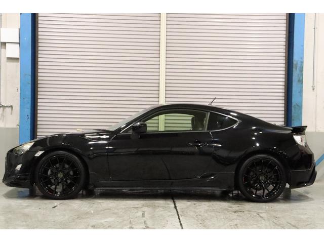 86 GTリミテッド TRDエアロ ビルシュタインサスペンション RAYS19AW 純正ナビ バックカメラ スマートキー ハーフレザーシート シートヒーター オートエアコン パドルシフト ドライブレコーダー 禁煙車(12枚目)