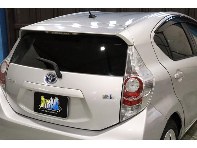 アクア Ｇ　純正ＳＤナビ　フルセグＴＶ　Ｂｌｕｅｔｏｏｔｈ　バックカメラ　スマートキー　コーナーセンサー　ＬＥＤヘッドライト　前後ドライブレコーダー　オートエアコン　ＥＴＣ　プライバシーガラス　禁煙車　除菌抗菌（20枚目）