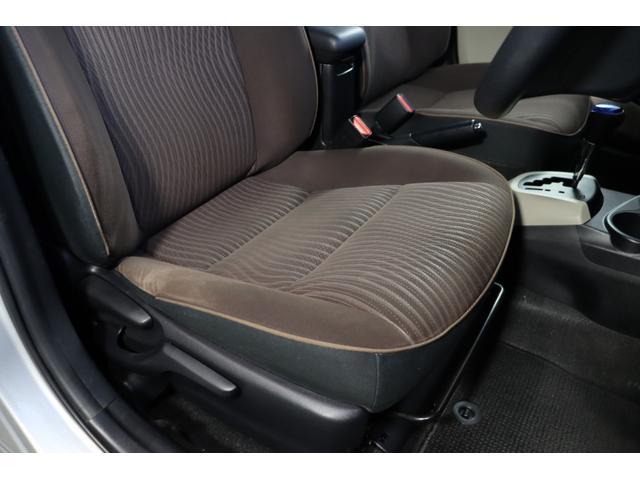 アクア Ｇ　純正ＳＤナビ　フルセグＴＶ　Ｂｌｕｅｔｏｏｔｈ　バックカメラ　スマートキー　コーナーセンサー　ＬＥＤヘッドライト　前後ドライブレコーダー　オートエアコン　ＥＴＣ　プライバシーガラス　禁煙車　除菌抗菌（29枚目）