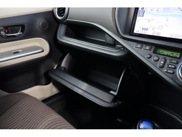 アクア Ｇ　純正ＳＤナビ　フルセグＴＶ　Ｂｌｕｅｔｏｏｔｈ　バックカメラ　スマートキー　コーナーセンサー　ＬＥＤヘッドライト　前後ドライブレコーダー　オートエアコン　ＥＴＣ　プライバシーガラス　禁煙車　除菌抗菌（45枚目）