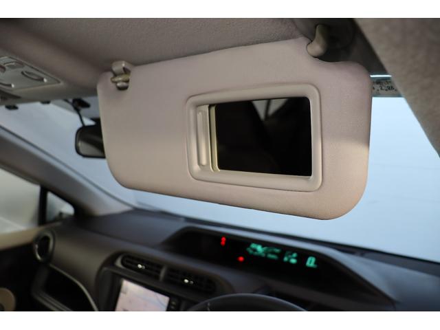 アクア Ｇ　純正ＳＤナビ　フルセグＴＶ　Ｂｌｕｅｔｏｏｔｈ　バックカメラ　スマートキー　コーナーセンサー　ＬＥＤヘッドライト　前後ドライブレコーダー　オートエアコン　ＥＴＣ　プライバシーガラス　禁煙車　除菌抗菌（48枚目）