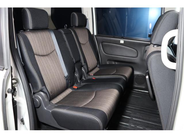 セレナ ハイウェイスター　Ｖセレ＋セーフティ　ＳＨＶ　Ａセフ　純正ナビ　フリップダウンモニター　アラウンドビューモニター　両側電動スライドドア　インテリキー　コーナーセンサー　エマージェンシーブレーキ　ＬＥＤヘッドライト　クルーズコントロール　禁煙車　除菌抗菌（32枚目）