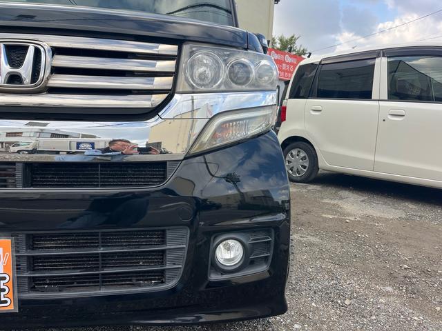 N-BOXカスタム G・ターボパッケージ 禁煙車 車検令和9年2月 後席モニター 地デジナビ 両側自動スライドドア プッシュスタート スマートキー ETC 前後ドライブレコーダー アイドリングストップ オートクルーズコントロール(12枚目)