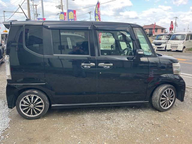 N-BOXカスタム G・ターボパッケージ 禁煙車 車検令和9年2月 後席モニター 地デジナビ 両側自動スライドドア プッシュスタート スマートキー ETC 前後ドライブレコーダー アイドリングストップ オートクルーズコントロール(18枚目)