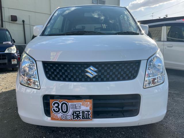 ワゴンＲ ＦＸ　禁煙車　バックモニター　社外地デジナビ　Ｂｌｕｅｔｏｏｔｈａｕｄｉｏ　ＡＵＸ　ＣＤ　ＤＶＤ　キーレスキー　ＥＴＣ　運転席エアバッグ　助手席エアバッグ　パワーステアリング　パワーウィンドウ（9枚目）