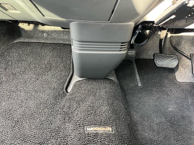 ワゴンＲ ＦＸ　禁煙車　バックモニター　社外地デジナビ　Ｂｌｕｅｔｏｏｔｈａｕｄｉｏ　ＡＵＸ　ＣＤ　ＤＶＤ　キーレスキー　ＥＴＣ　運転席エアバッグ　助手席エアバッグ　パワーステアリング　パワーウィンドウ（38枚目）