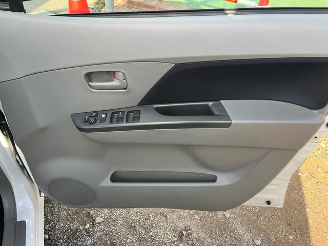 ワゴンＲ ＦＸ　禁煙車　バックモニター　社外地デジナビ　Ｂｌｕｅｔｏｏｔｈａｕｄｉｏ　ＡＵＸ　ＣＤ　ＤＶＤ　キーレスキー　ＥＴＣ　運転席エアバッグ　助手席エアバッグ　パワーステアリング　パワーウィンドウ（49枚目）