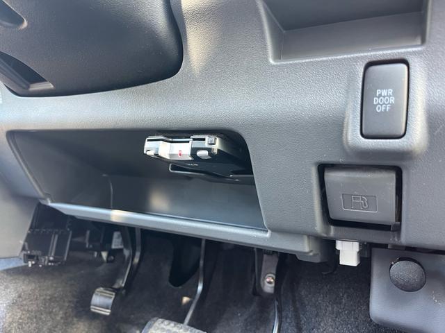 タント カスタムＸリミテッド　禁煙車　キーレスエントリー　スマートキー　純正１４インチアルミホイール　ＥＴＣ　片側自動スライドドア　運転席エアバッグ　助手席エアバッグ　パワーステアリング（47枚目）