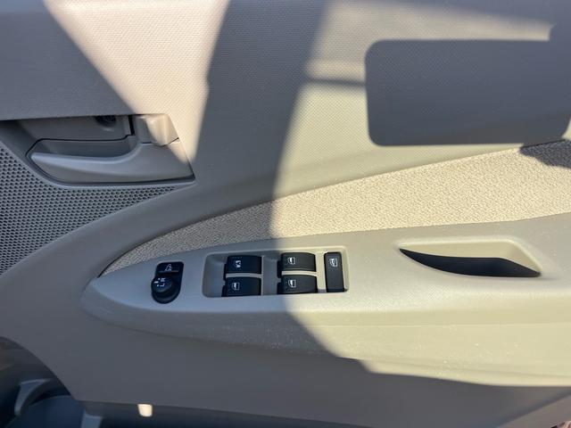ムーヴ Ｘリミテッド　禁煙車　スマートキー　プッシュスタート　バックモニター　オートエアコン　ＥＴＣ　エコアイドル　純正１４インチアルミホイール　運転席エアバッグ　助手席エアバッグ　パワーウィンドウ　パワーステアリング（54枚目）