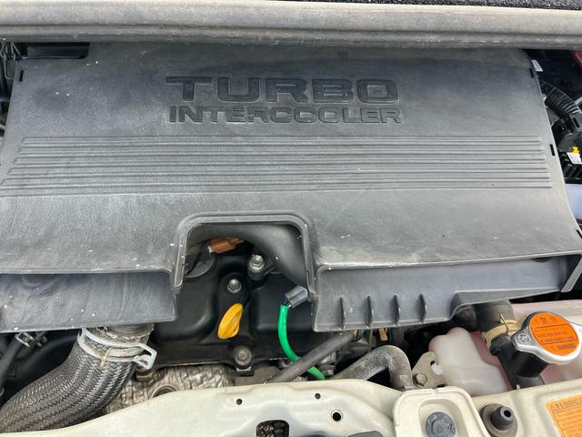 ムーヴ カスタム　ＲＳ　車検２年付　ターボ車　スマートキー　フォグライト　ＨＩＤヘッドライト　純正アルミホイール　オートエアコン　運転席エアバッグ　助手席エアバッグ　パワーステアリング　パワーウィンドウ（22枚目）