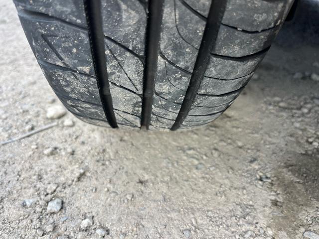 ムーヴ カスタム　ＲＳ　車検２年付　ターボ車　スマートキー　フォグライト　ＨＩＤヘッドライト　純正アルミホイール　オートエアコン　運転席エアバッグ　助手席エアバッグ　パワーステアリング　パワーウィンドウ（29枚目）