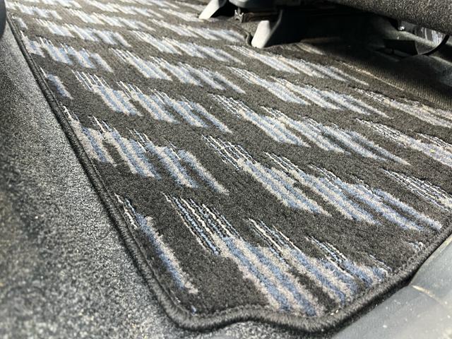 ムーヴ カスタム　ＲＳ　車検２年付　ターボ車　スマートキー　フォグライト　ＨＩＤヘッドライト　純正アルミホイール　オートエアコン　運転席エアバッグ　助手席エアバッグ　パワーステアリング　パワーウィンドウ（53枚目）