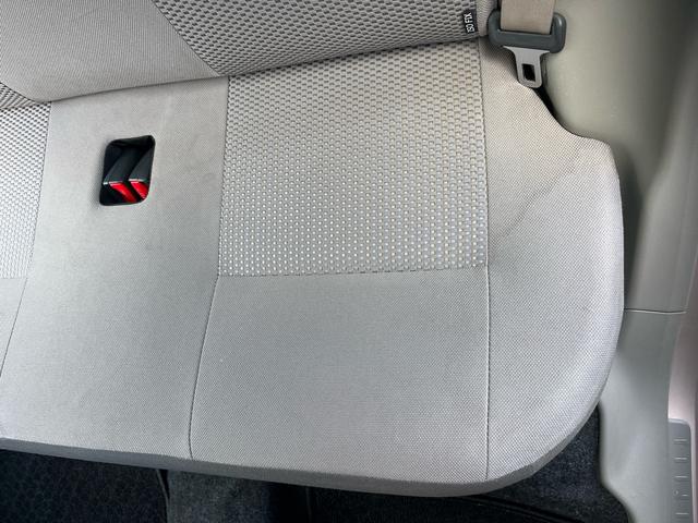 ミライース L スマートセレクションSA 車検2年付 禁煙車 エコアイドル 衝突被害軽減システム 横滑り防止機能 キーレスキー 運転席エアバッグ 助手席エアバッグ パワーステアリング パワーウィンドウ CD AUX(68枚目)