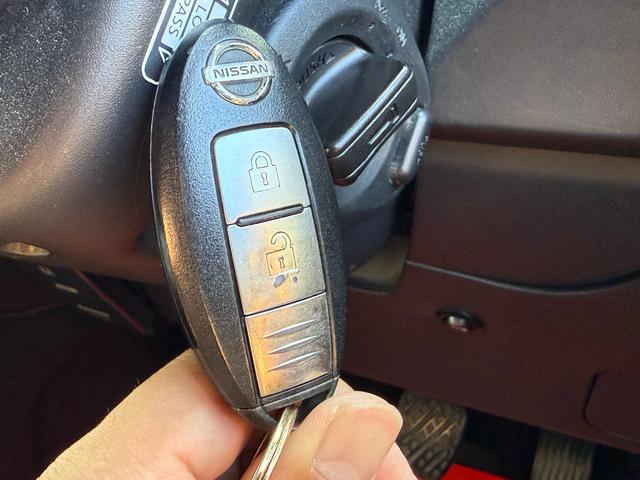 エクストレイル 20GT S 20GTS・ワンオーナー・ディーゼルターボ・6速MT・4WD・9インチディスプレイオーディオ・ETC・キーレスエントリー・ルーフレール・純正アルミホイール(42枚目)