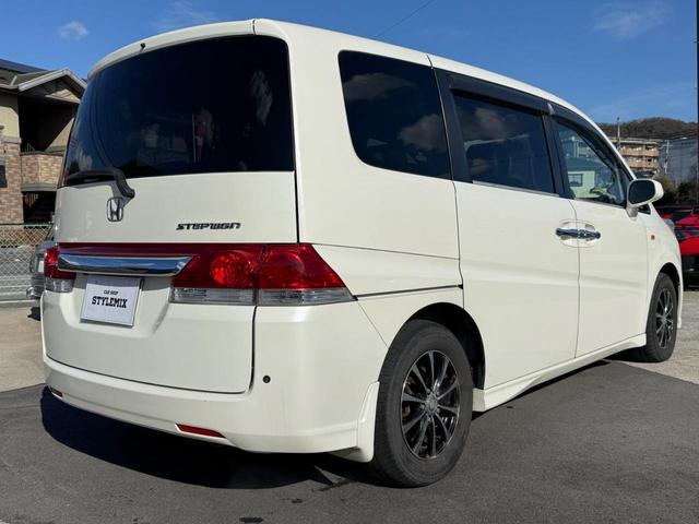 �l�b�g�Ɍf�ڂ���Ă��Ȃ���������ɋC�ɂȂ镔���Ȃǂ���]�̎ʐ^���������܂�����A���C�y�ɂ��A�����������I