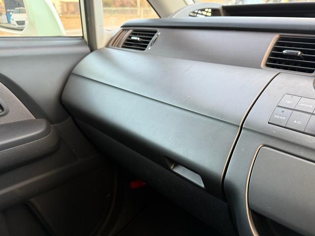 �O���[�u�{�b�N�X