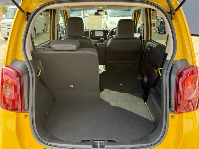 �V�[���ɍ��킹�Ď��R���݁B���A�V�[�g�͕Б����|����̂ŁA��Ԑl����ו��̑傫���ɍ��킹���A�����W���\�ł���