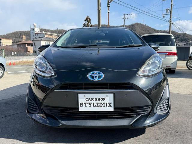 アクア Sスタイルブラック Sスタイルブラック・雹害車・禁煙車・ワンオーナー・純正ナビ・バックカメラ・衝突軽減システム・ドラレコ・スマートキー・オートハイビーム・オートライト・オートエアコン・Bluetooth・フルセグ(5枚目)