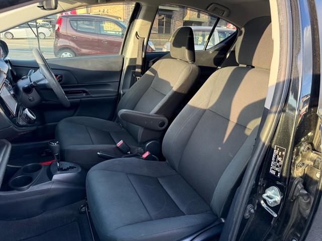 アクア Sスタイルブラック Sスタイルブラック・雹害車・禁煙車・ワンオーナー・純正ナビ・バックカメラ・衝突軽減システム・ドラレコ・スマートキー・オートハイビーム・オートライト・オートエアコン・Bluetooth・フルセグ(48枚目)