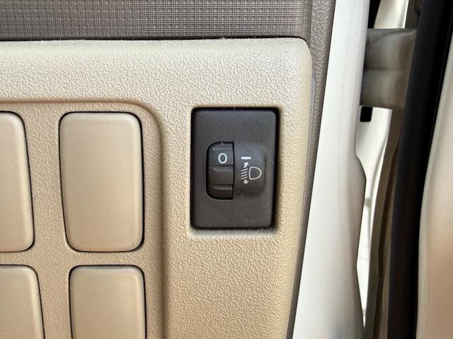 タント Ｘスペシャル　Ｘスペシャル・走行距離８２，０００ｋｍ・雹害車・禁煙車・ＥＣＬＩＰＳナビ・ＥＴＣ・キーレスエントリー・左スライドドア・電動格納ミラー・パワーステアリング・エアコン（31枚目）