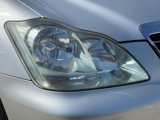 クラウン ロイヤルサルーン　ロイヤルサルーン・禁煙車・黒木目パネル・クルーズコントロール・クリアランスソナー・純正ナビ・バックモニター・パワーシート・スマートキー・プッシュスタート・ステアリングスイッチ・純正アルミ・ＥＴＣ（15枚目）