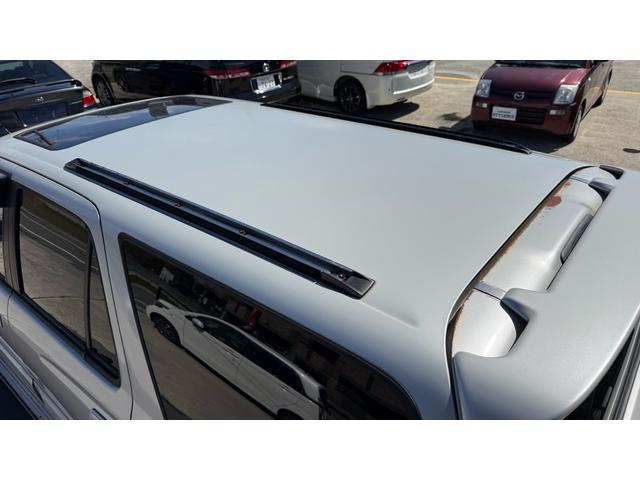 ハイラックスサーフ ＳＳＲ－Ｘ　ワイド　ＳＳＲ－Ｘ・雹害車・禁煙車・本州仕入れ・前期・サンルーフ・ワイドボディ・背面タイヤ・パートタイム四駆・ルーフレール・リアスポイラー・純正１６インチアルミ・スタッドレス／ジオランダー（34枚目）