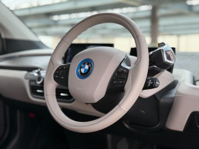 ｉ３ ロッジ　レンジ・エクステンダー装備車　車検２年付　ワンオーナー　サンルーフ　ＯＰ２０インチアルミホイール　前後ドライブレコーダー　ＬＥＤヘッドライト　スペアキー（24枚目）