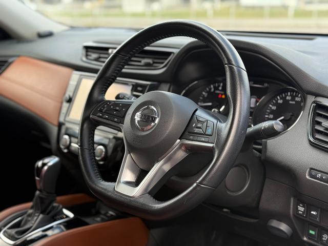 エクストレイル ２０Ｘｉ　レザーエディション　Ｖセレクション　４ＷＤ　純正９インチナビ　アラウンドビューモニター　インテリジェントルームミラー　プロパイロット　タンレザーシート　前席シートヒーター　パワーバックドア（33枚目）