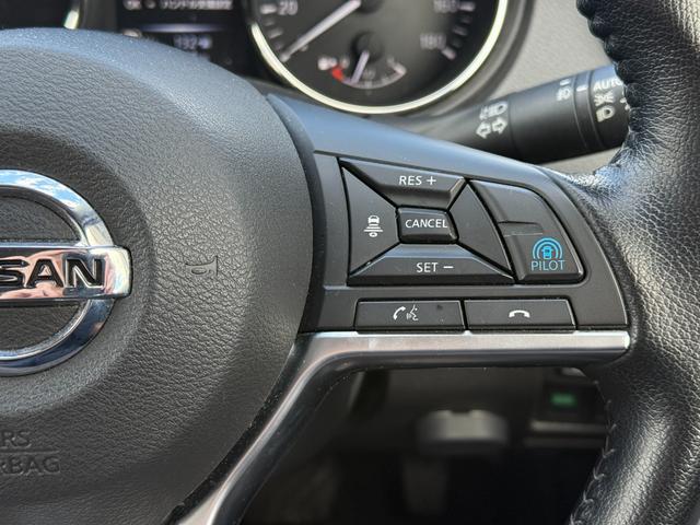 エクストレイル ２０Ｘｉ　レザーエディション　Ｖセレクション　４ＷＤ　純正９インチナビ　アラウンドビューモニター　インテリジェントルームミラー　プロパイロット　タンレザーシート　前席シートヒーター　パワーバックドア（42枚目）