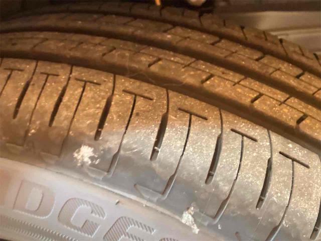 シエンタ ハイブリッドＺ　ＥＴＣ　全周囲カメラ　純正１０．５インチディスプレイ　ＴＶ　オートクルーズコントロール　レーンアシスト　両側電動スライドドア　オートマチックハイビーム　オートライト　スマートキー　電動格納ミラー（26枚目）