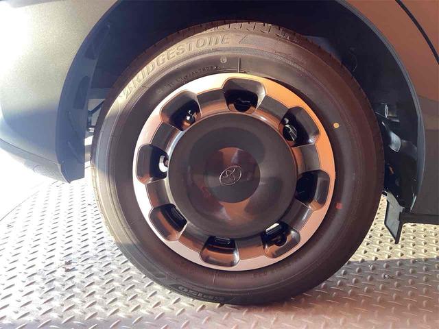 シエンタ ハイブリッドＺ　ＥＴＣ　全周囲カメラ　純正１０．５インチディスプレイ　ＴＶ　オートクルーズコントロール　レーンアシスト　両側電動スライドドア　オートマチックハイビーム　オートライト　スマートキー　電動格納ミラー（27枚目）