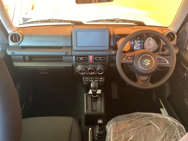 ジムニー XC 4WD クリアランスソナー オートクルーズコントロール レーンアシスト 衝突被害軽減システム オートライト LEDヘッドランプ ヘッドライトウォッシャー スマートキー アイドリングストップ(5枚目)