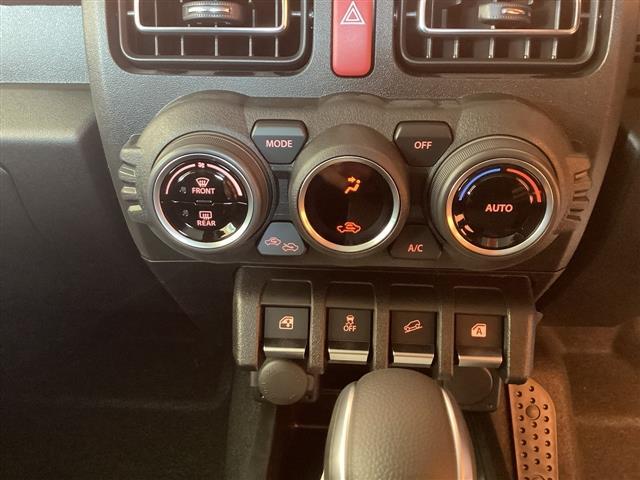 ジムニー XC 4WD クリアランスソナー オートクルーズコントロール レーンアシスト 衝突被害軽減システム オートライト LEDヘッドランプ ヘッドライトウォッシャー スマートキー アイドリングストップ(10枚目)