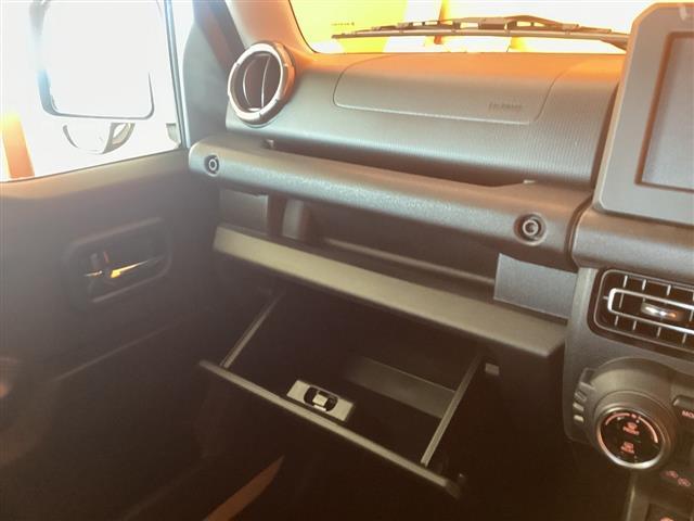 ジムニー XC 4WD クリアランスソナー オートクルーズコントロール レーンアシスト 衝突被害軽減システム オートライト LEDヘッドランプ ヘッドライトウォッシャー スマートキー アイドリングストップ(29枚目)