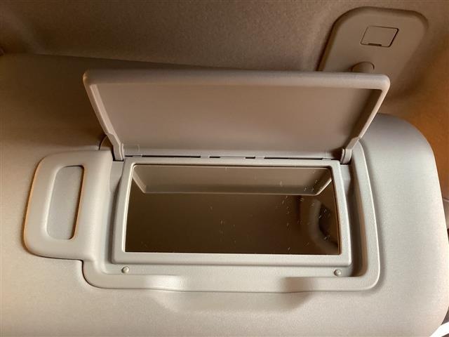 日産 ノート 25枚目