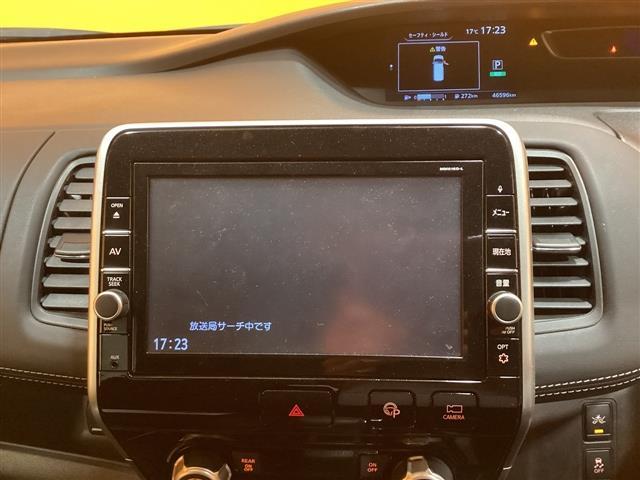 セレナ ハイウェイスターＧ　プロパイロット　衝突軽減Ｂ　純正９インチナビ　フリップダウンモニター　クルーズコントロール　両側自動ドア　ＬＥＤヘッドライト　フォグライト　スマートキー　プッシュスタート　社外アルミホイール（7枚目）