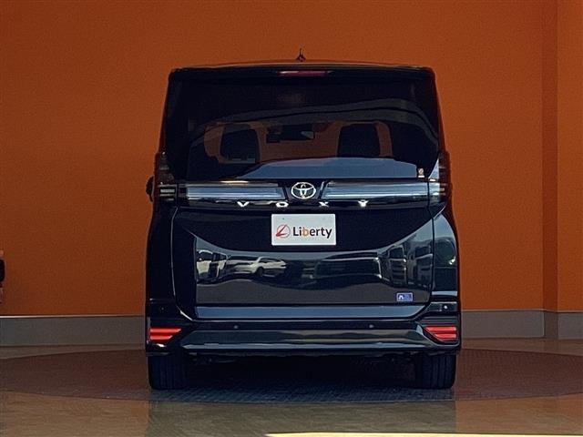 トヨタ ヴォクシー 19枚目