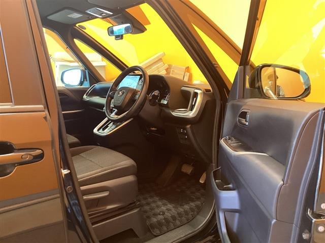 トヨタ ヴォクシー 35枚目