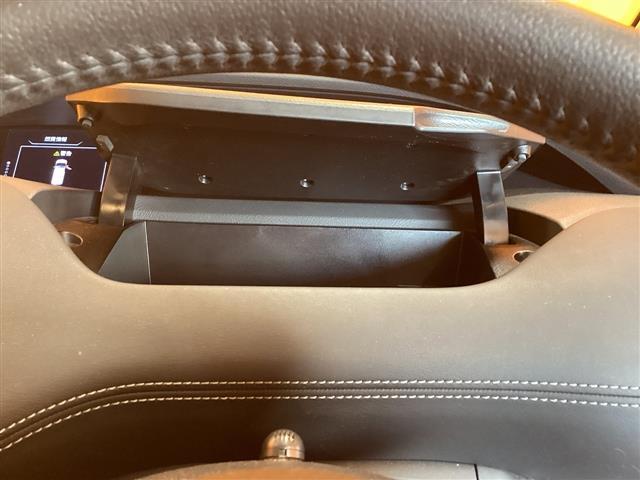 セレナ ハイウェイスター　Ｖセレクション　ナビ　バックカメラ　後席モニター　両側電動スライドドア　純正アルミホイール　クルーズコントロール　衝突被害軽減ブレーキ　フォグライト　アイドリングストップ　シートバックテーブル　電動格納式ミラー（28枚目）