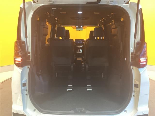 トヨタ ヴォクシー 24枚目