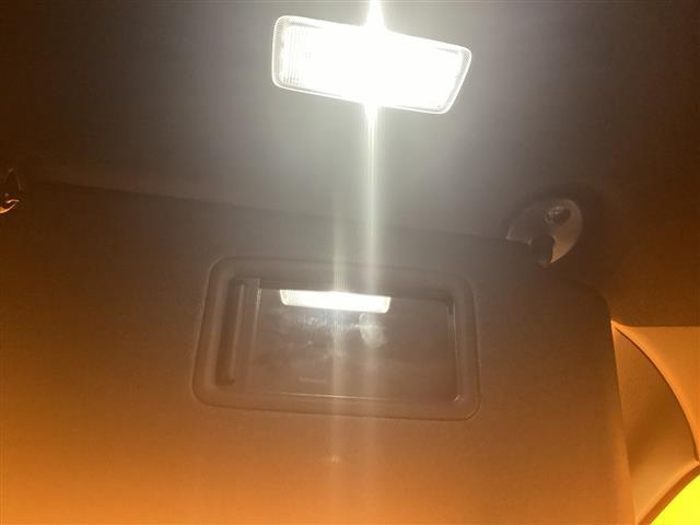 トヨタ ヴォクシー 26枚目